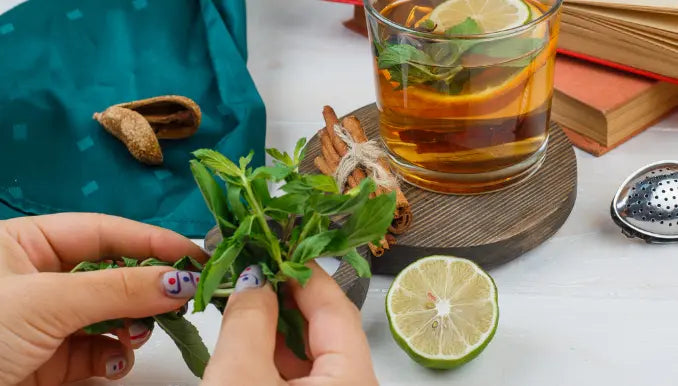 Evening routine: Tea & Calm Atmosphere Evening routine for better sleep: tea, calm environment and gentle light